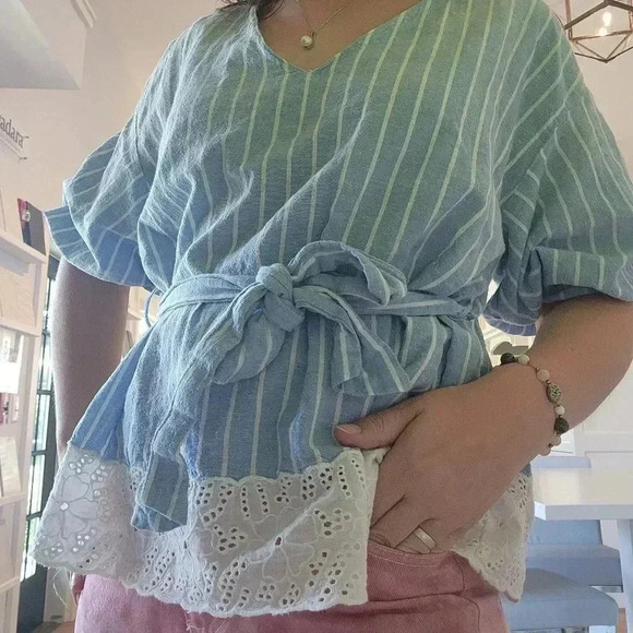 Zara belted top blue white stripes - Picture 2 of 4